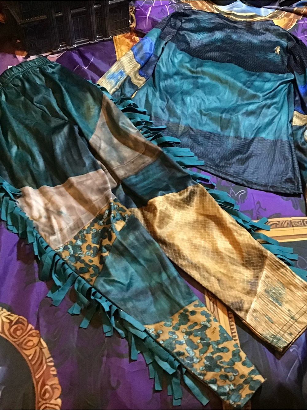 Disney store descendants UMA costume size 5/6 -Preowned - Picture 4 of 9
